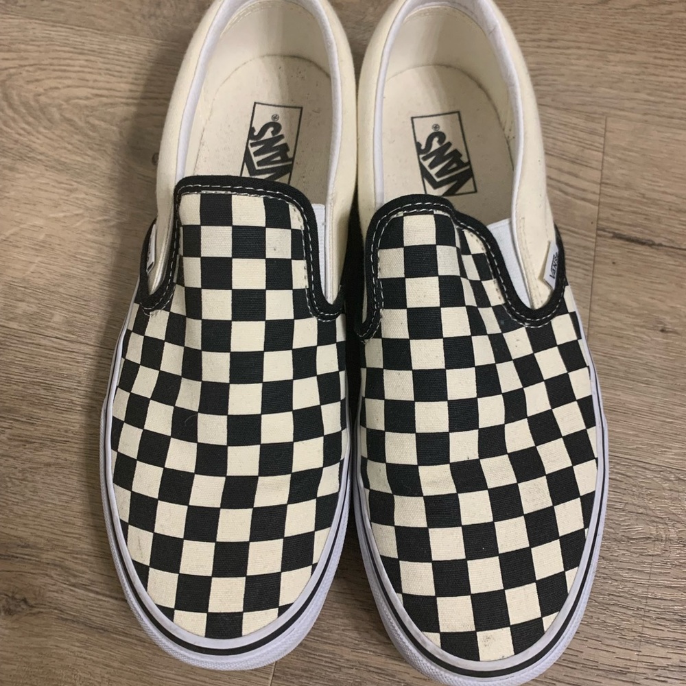 Vans checkered Slip on shoes